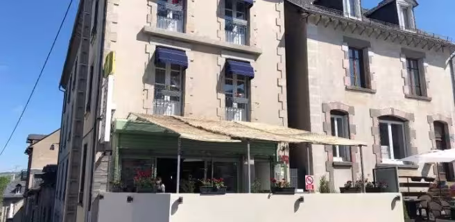 Relais des Remparts Hotel