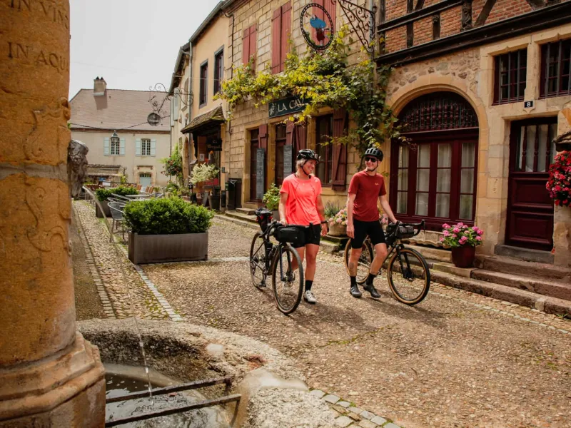 2 gravels dans les rues de Bourbon-Lancy