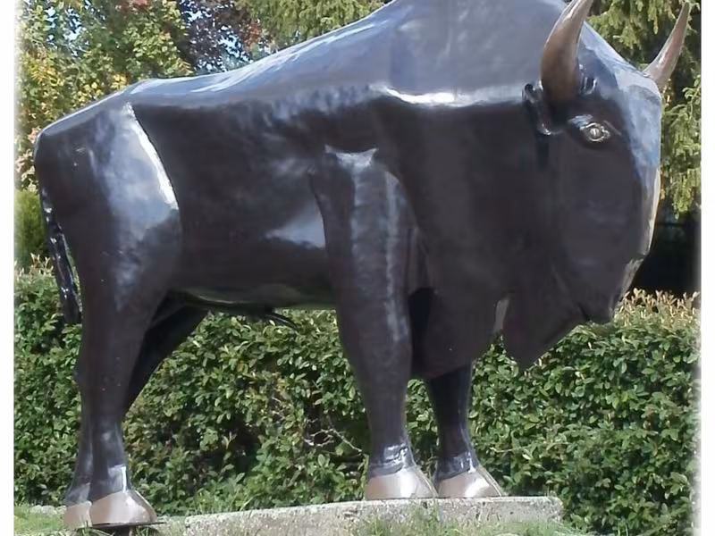 Bison sculpté - Ruynes-en-Margeride