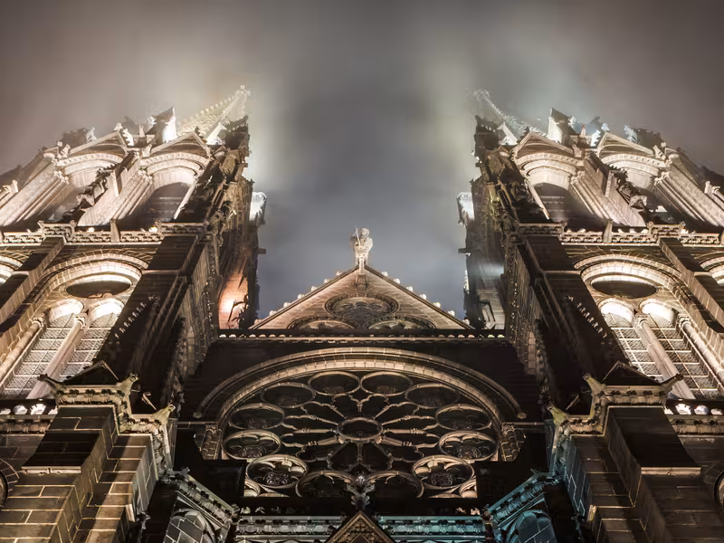Cathédrale Notre Dame d'Assomption de nuit - Clermont-Ferrand