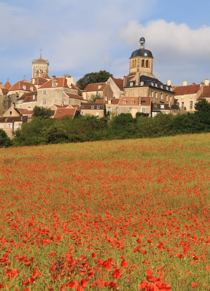 Village médiéval de Vézelay, proche d'Avallon
