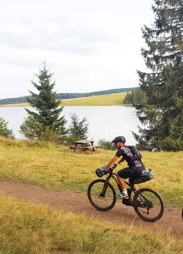 VTT équipés de sacoches Bikepacking