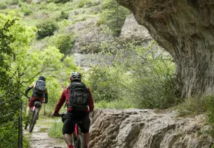 Dans les Gorges du Tarn à VTT sur la GTMC